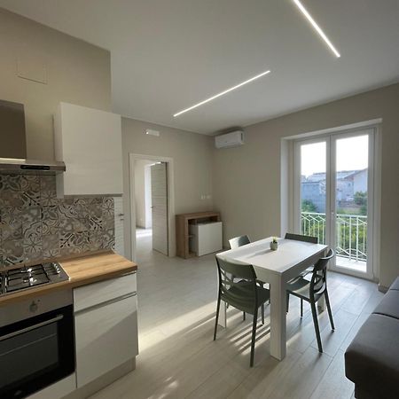 Luma Holiday Homes Mondragone Exteriér fotografie